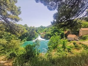 Private transfer from Split airport to Krka Waterfalls