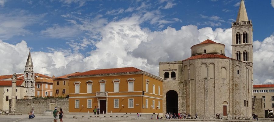 Private transfer from Split airport to Zadar