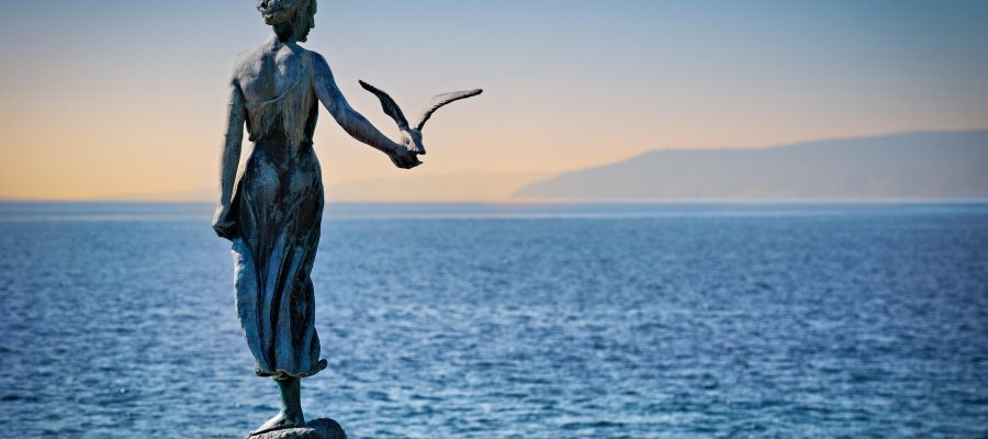 Private transfer from Split airport to Opatija