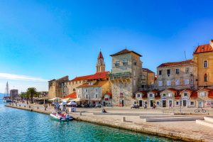 Private transfer from Split airport to Trogir