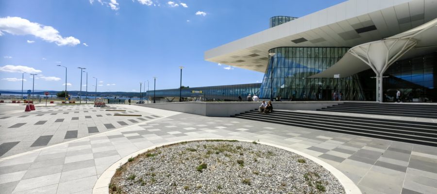 Private transfer from Split airport to Pakoštane