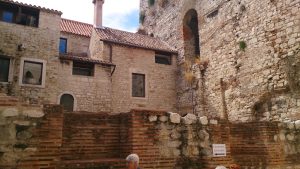 Private transfer from Split airport to Seget Donji Private transfer from Split airport to Seget Donji