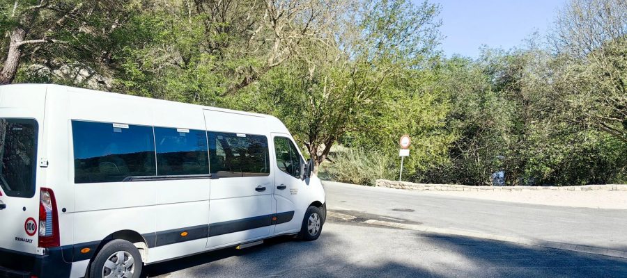 Private transfer from Split airport to Zaton