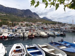 Private transfer from Split airport to Port Makarska