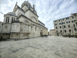 Private Transfer from Zagreb Airport to Šibenik